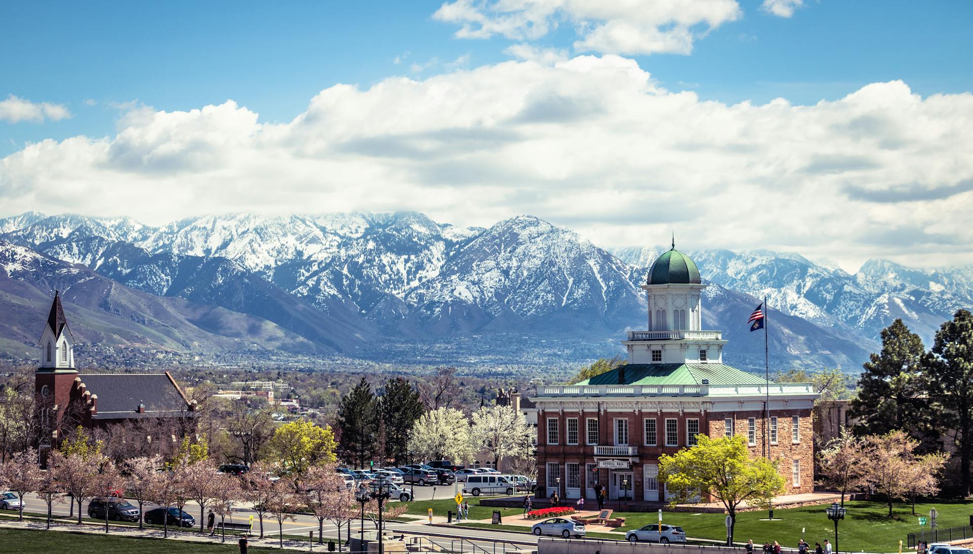 how to start a construction business in utah